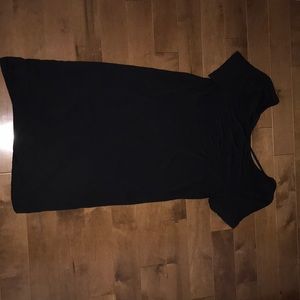 AVAILABLE WOMEN’S BLACK TEE SHIRT DRESS